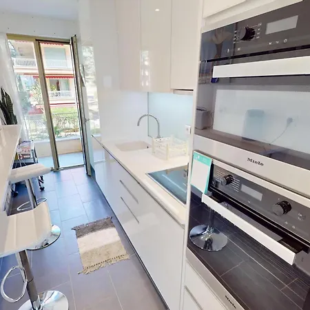 Apartmán Spacieux 2p Renove Face Avec Terrasse Et Garage - Fr-1-196-381 *