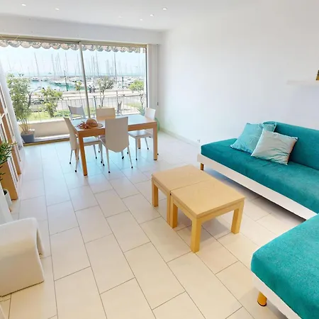 Spacieux 2p Renove Face Avec Terrasse Et Garage - Fr-1-196-381 Menton